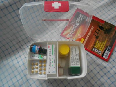 家用保健多用藥箱 廠家直銷(xiāo)，守護(hù)家庭健康的智慧選擇